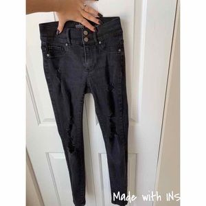 Black ripped high waisted jeans